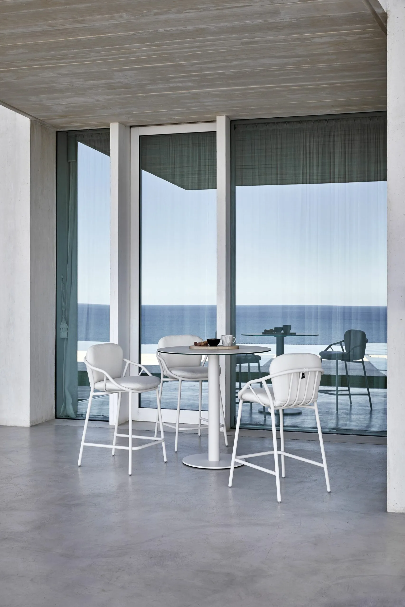 55012-49272-nansa-stool