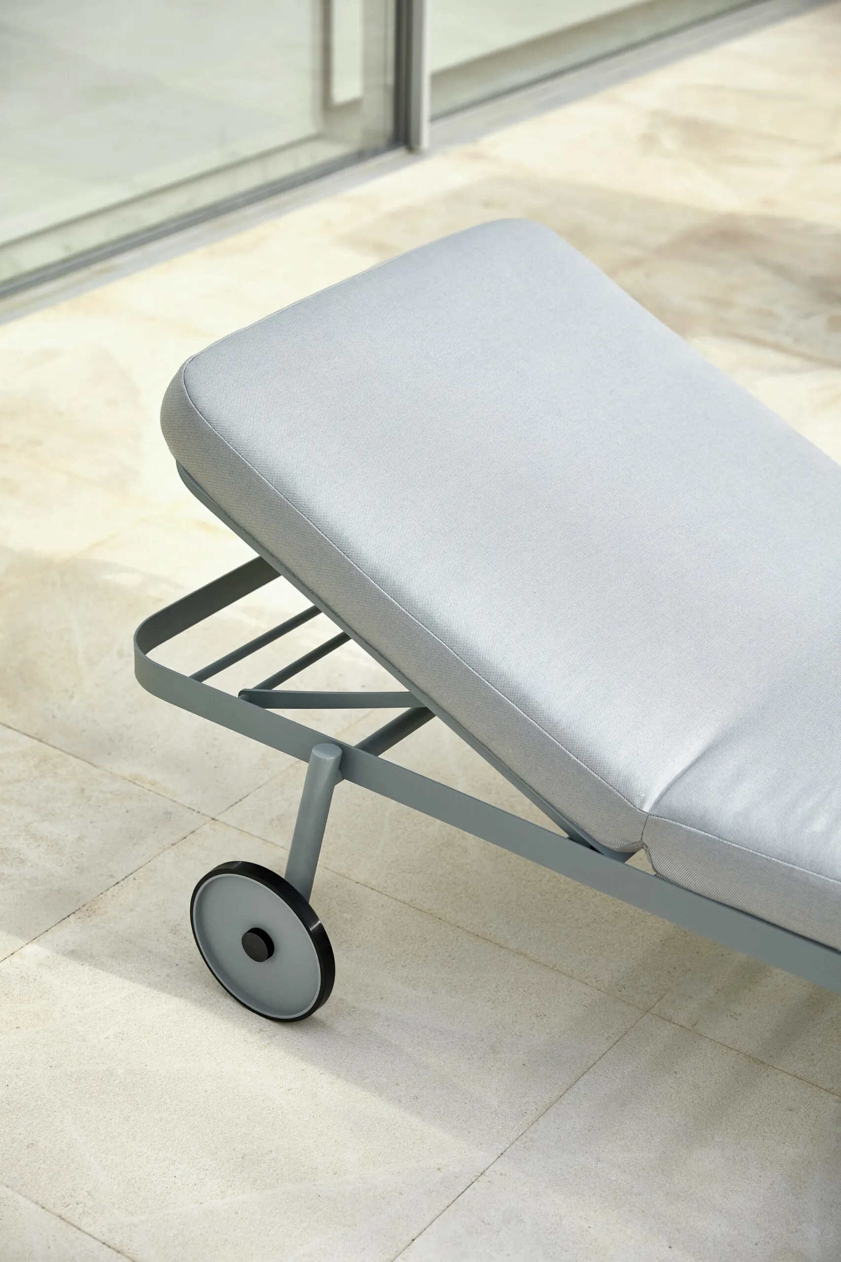 55031-49276-nao-deck-chair