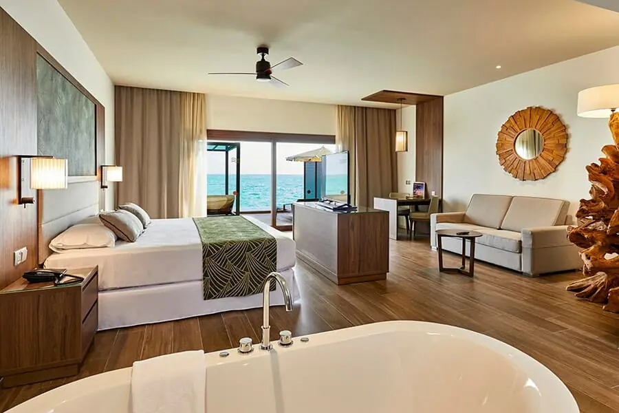 44348-44342-hotel-riu-maldives