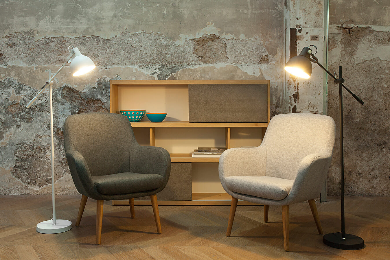 29667-18172-sofas-armchairs