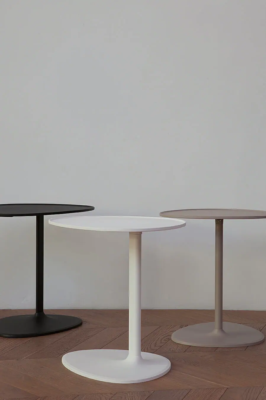 29639-29634-coffee-and-side-tables