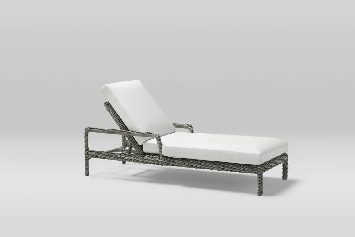 73533-68764-heritage-outdoor-lounge-collection
