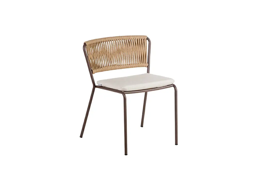 45971-45967-weave-chairs