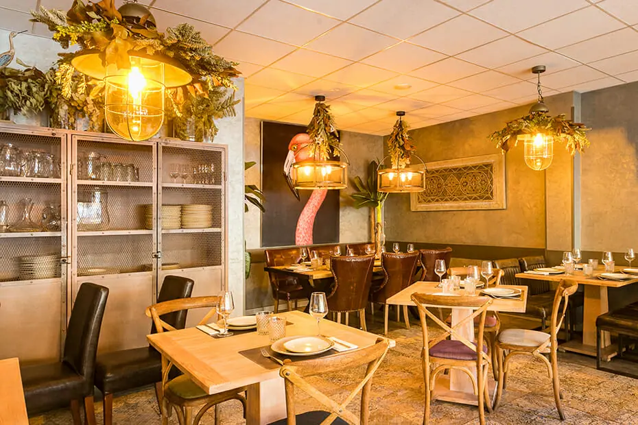 54096-54092-restaurante-gastrobar-el-laurel
