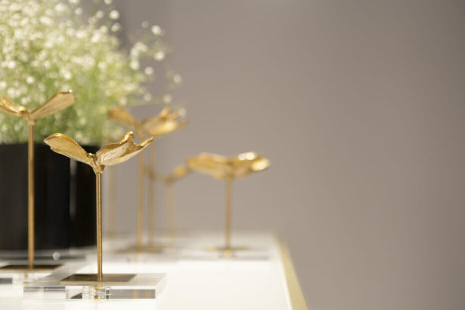 67301-39487-decorative-objects