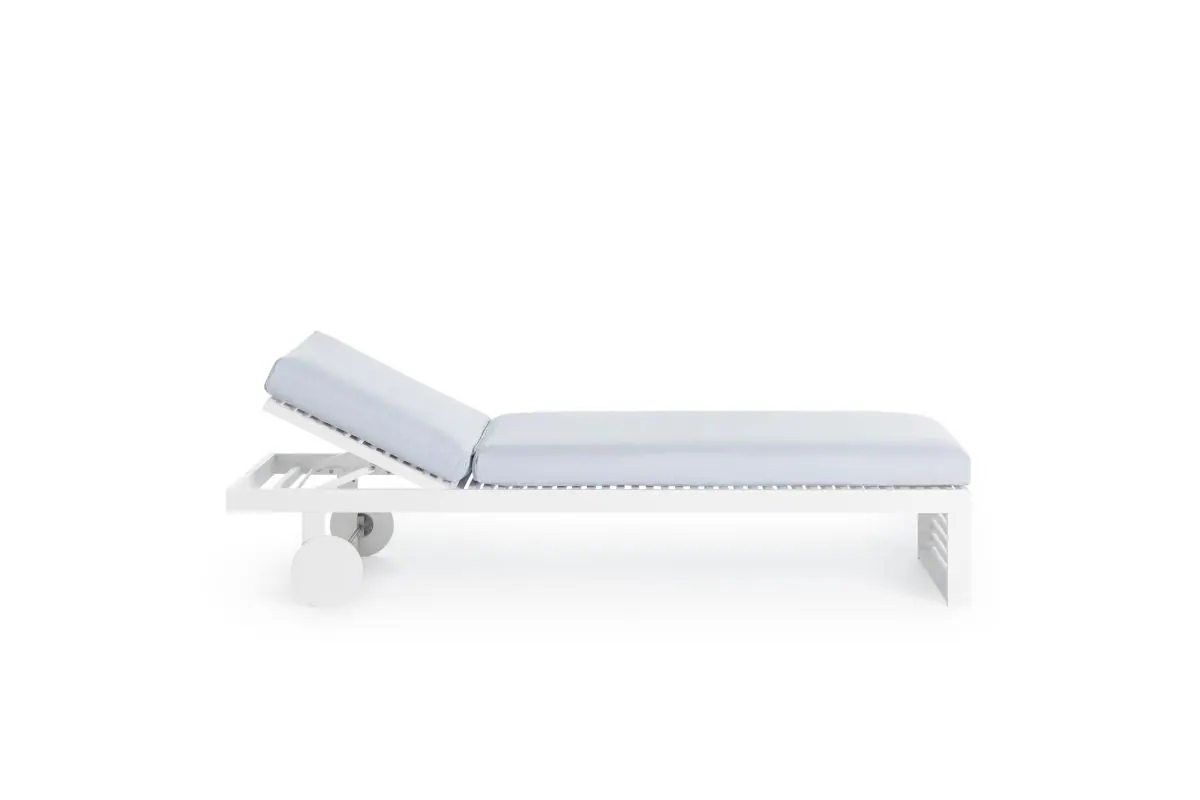 80577-80558-sun-loungers-daybeds