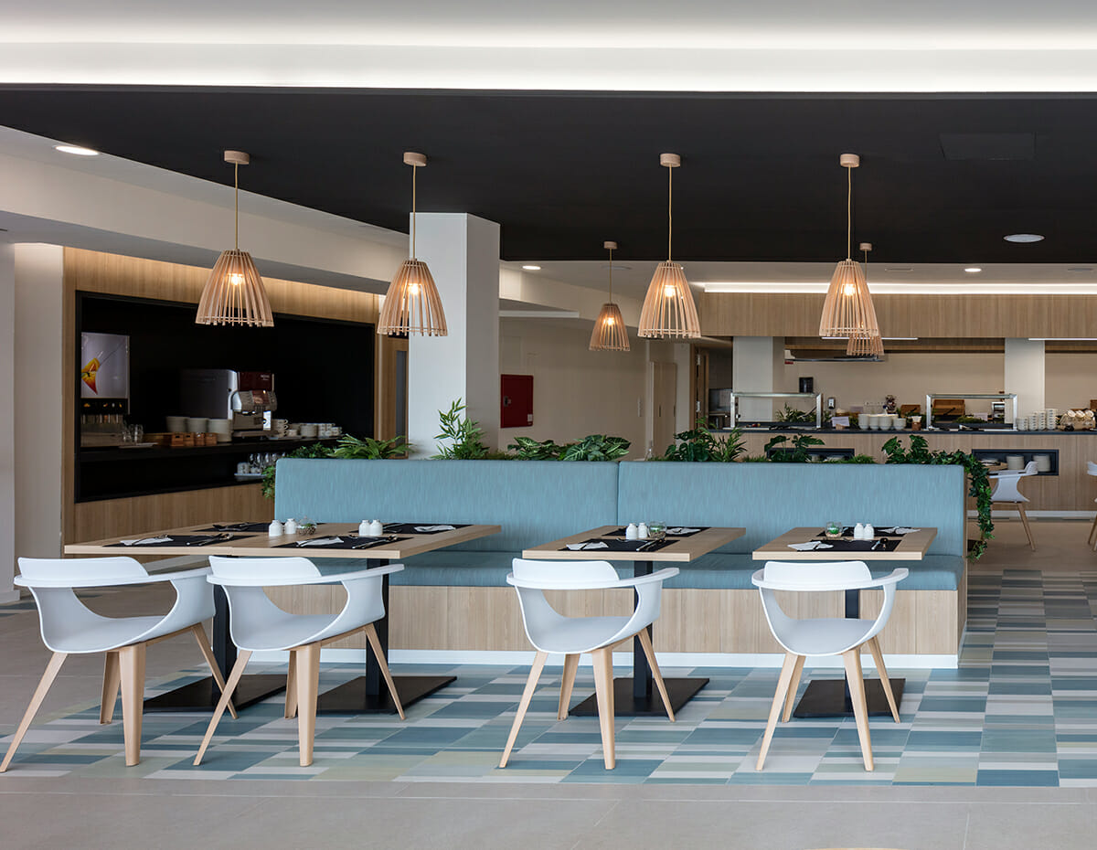 Mueble de España Products Furniture for restaurants & cafeterias