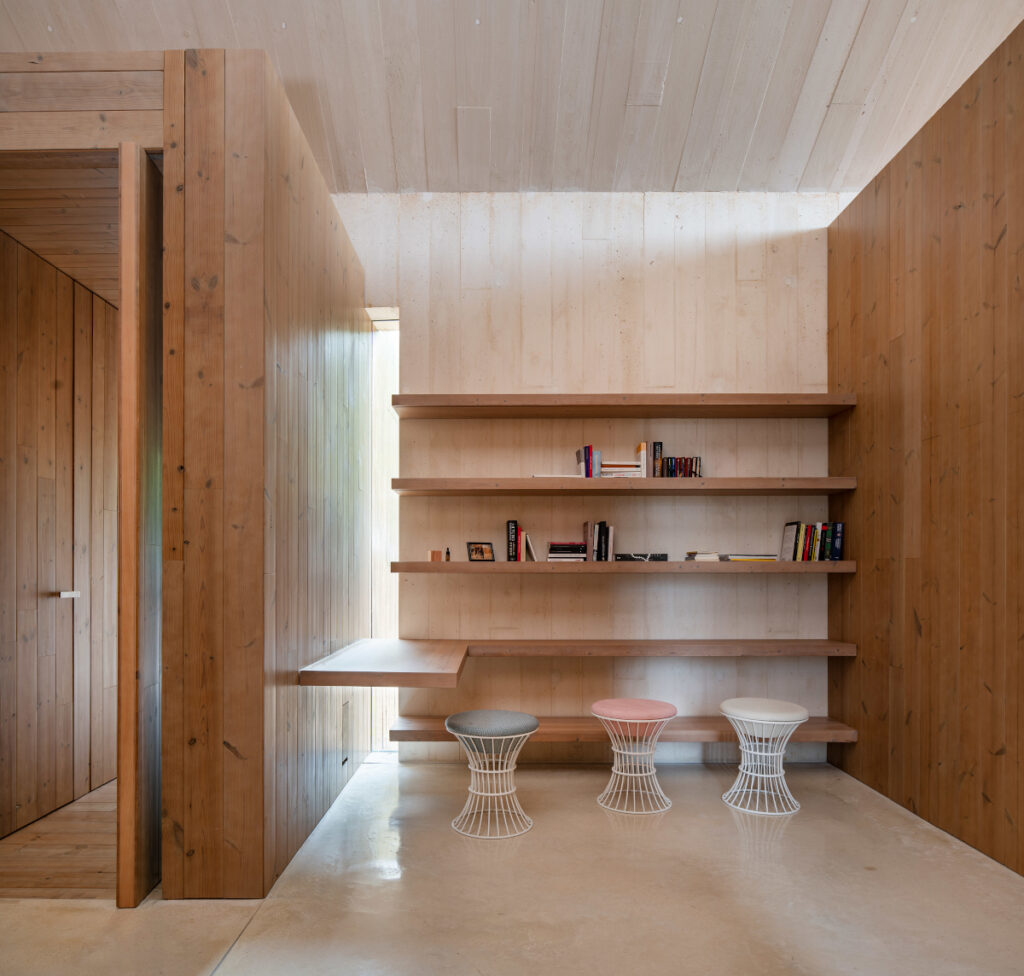 BOLONIA Poufs | iSiMAR