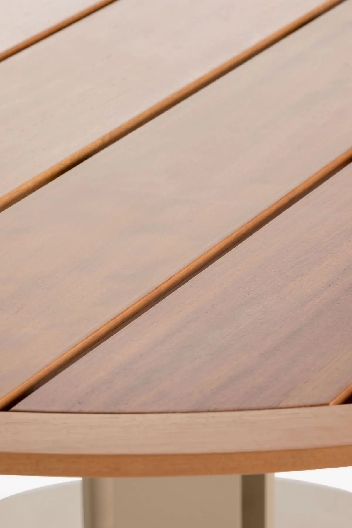 80428-80392-dining-table