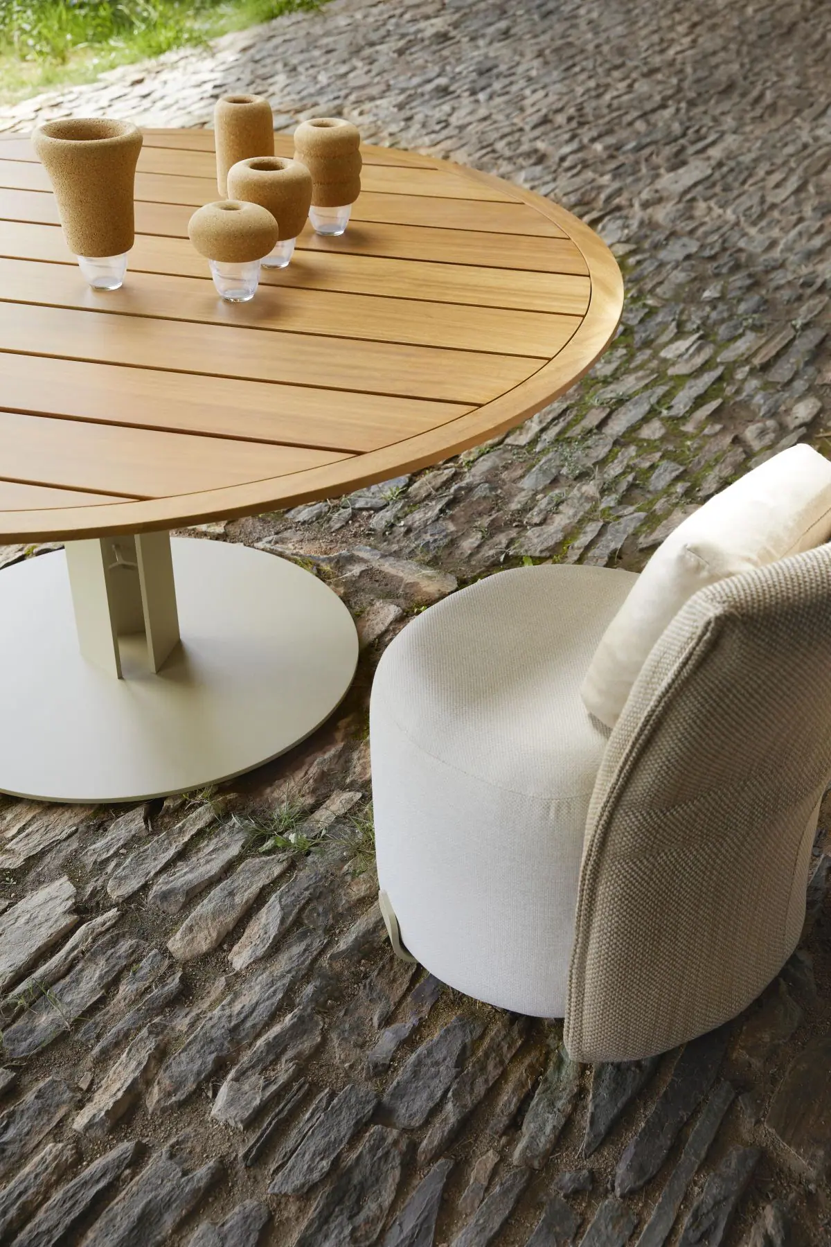 80412-80392-dining-table