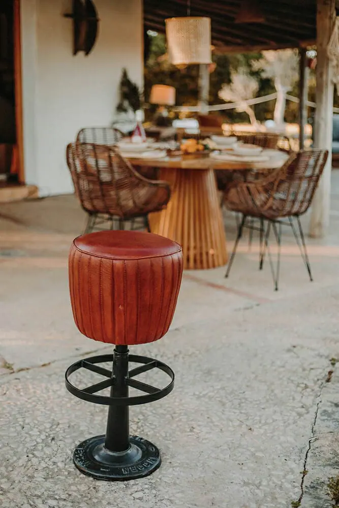 85009-85005-grant-stool