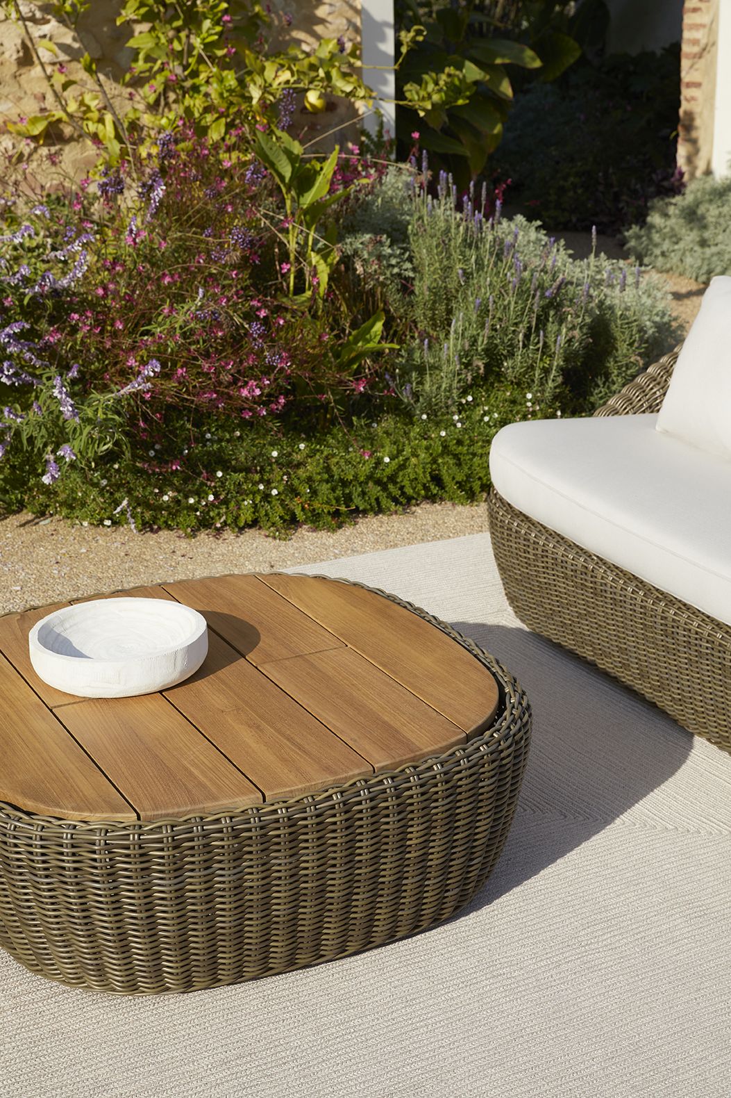 Mueble de España - Products - HERITAGE woven outdoor coffee & side tables