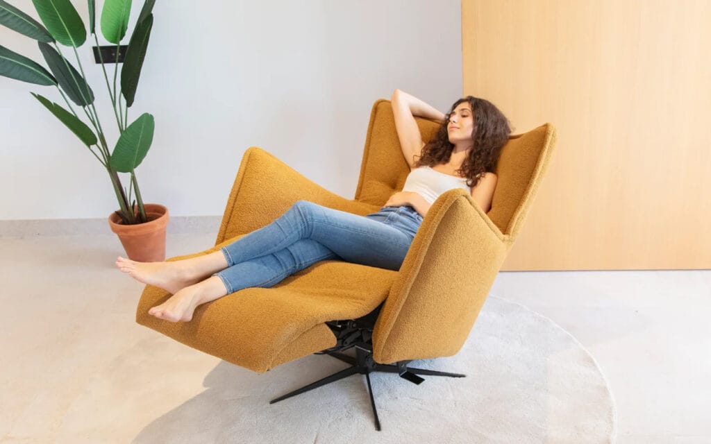 fama-simone-relax-armchair