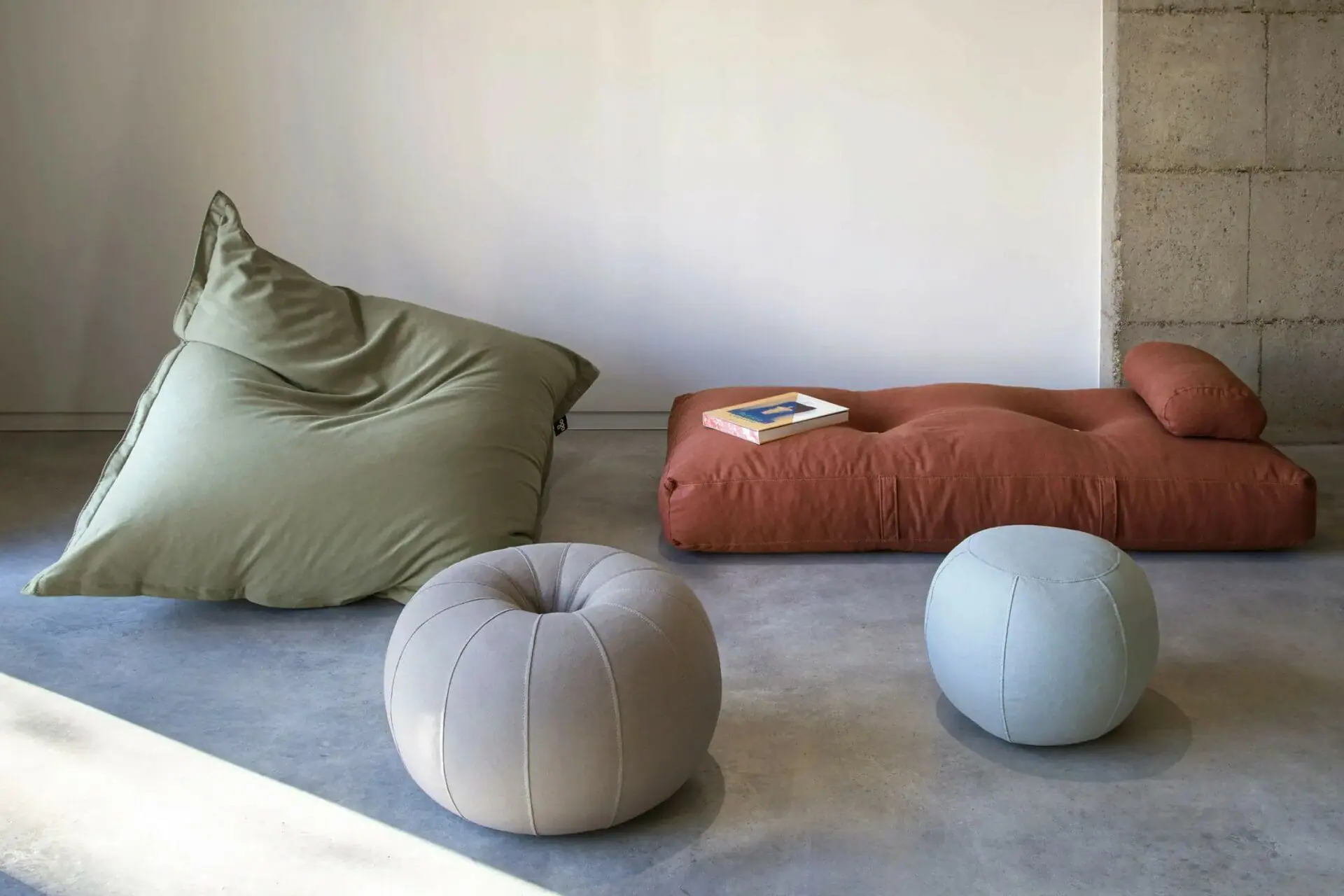 ogo-furniture-pillow07