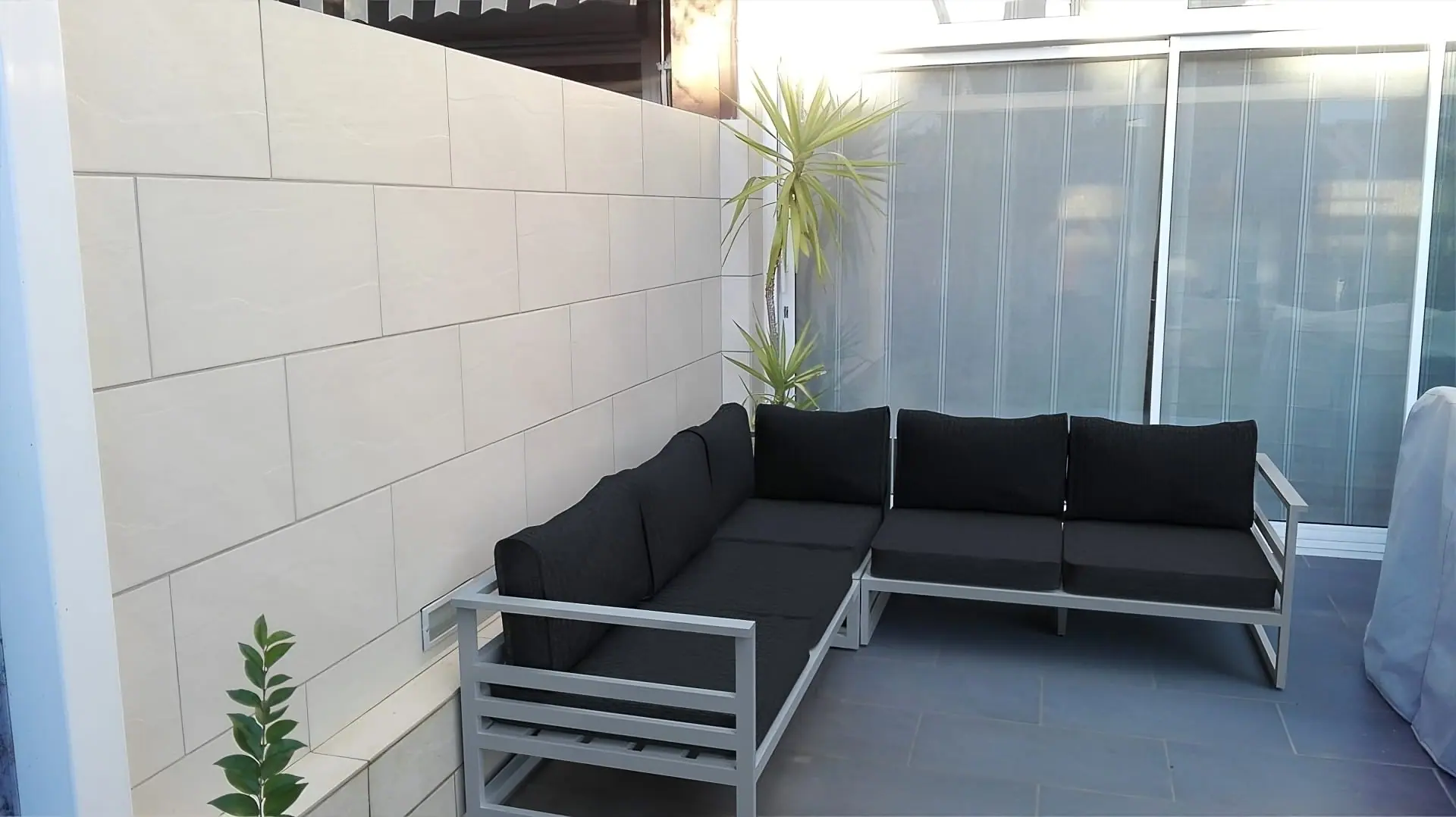 conva-chillout-aluminio-outdoor-sofa-lounge-aluminium-collection-3