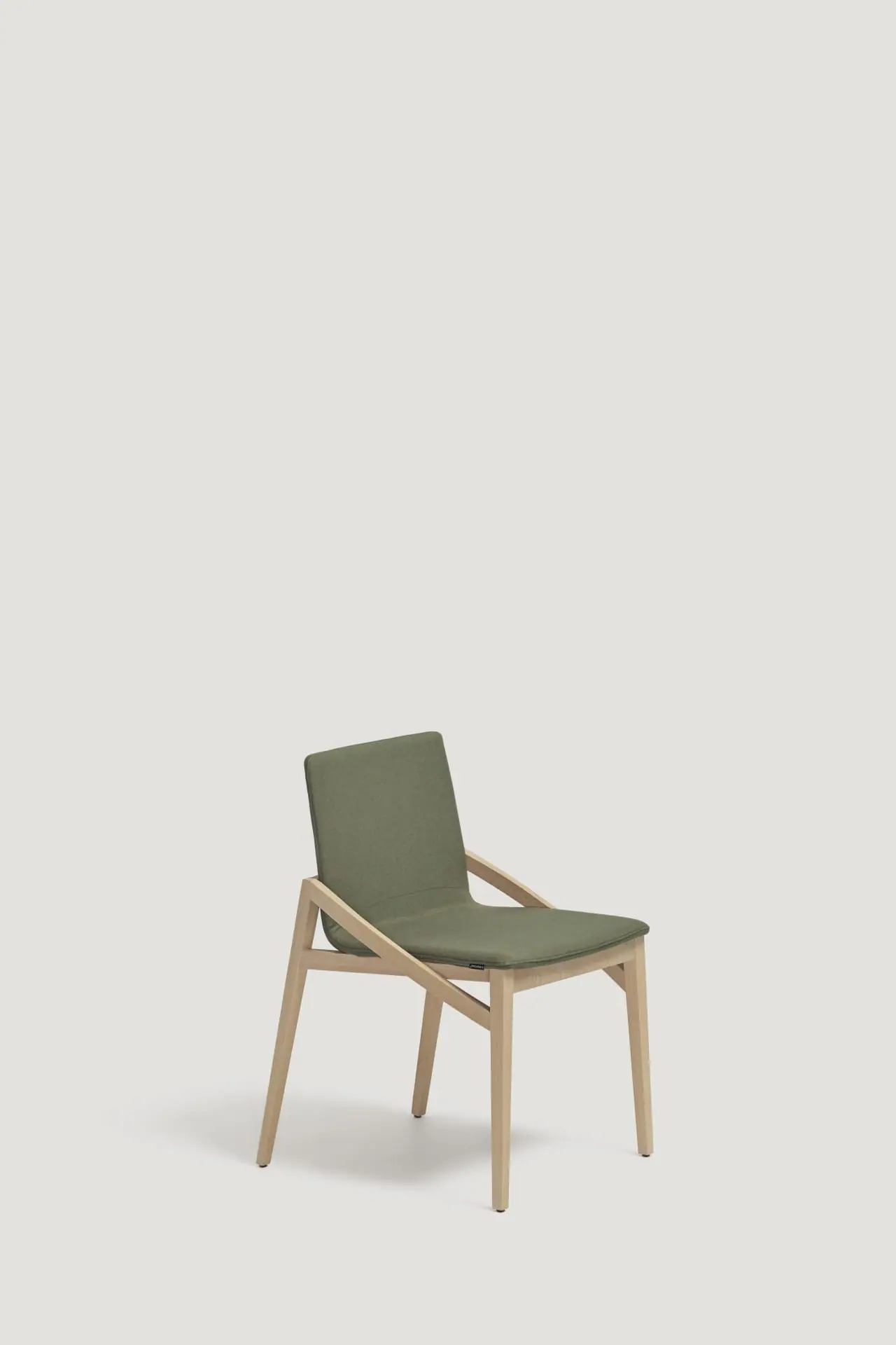 capdell-capita-chair-04