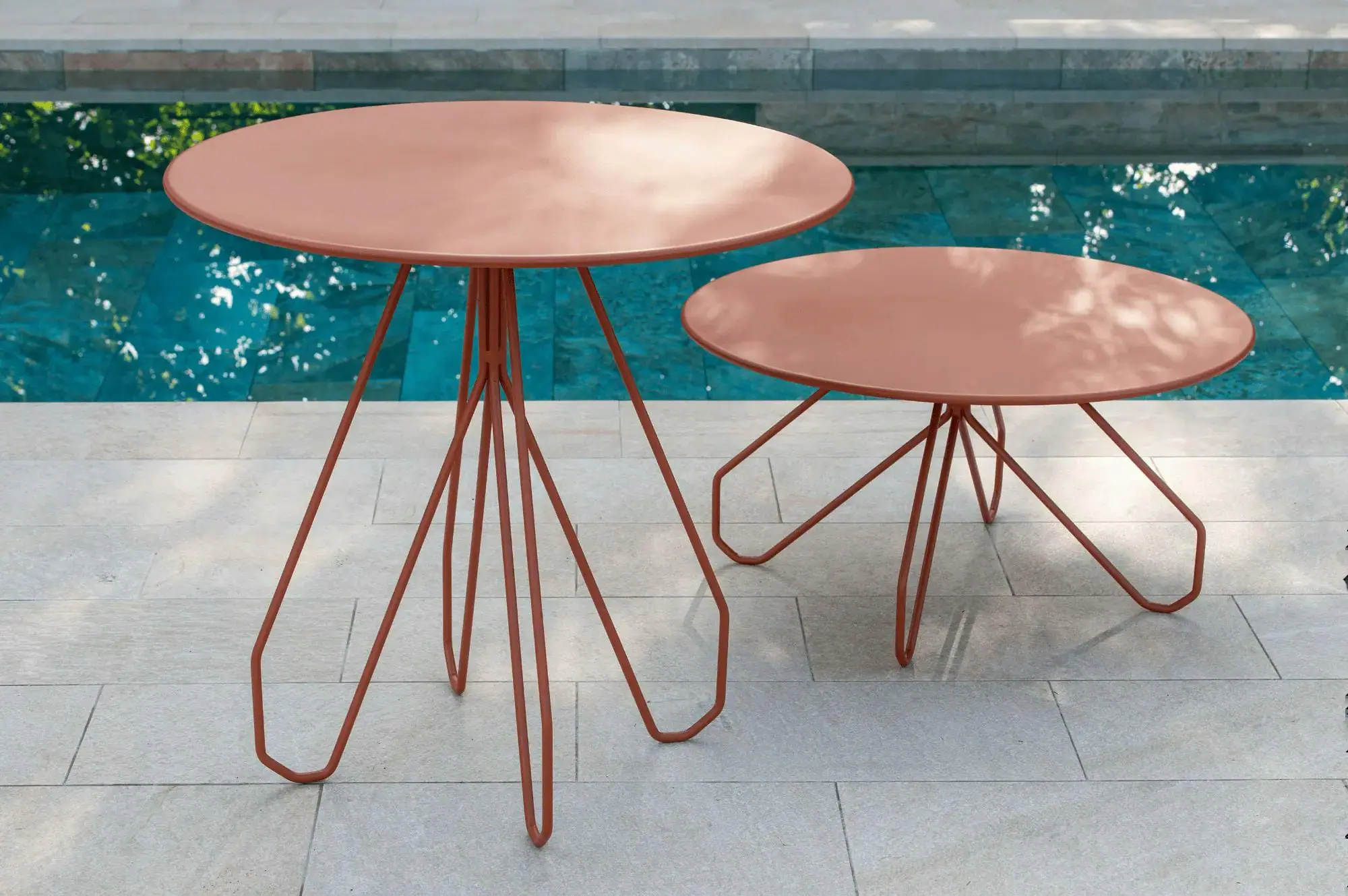 martini-tables-lagranja-design-isimar-metal-tables