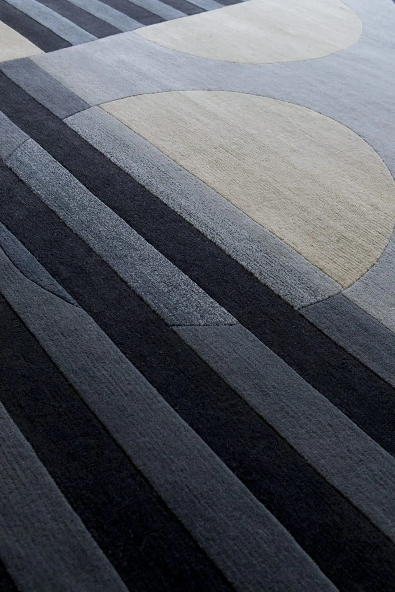 now-carpets-radical-rug-detail02