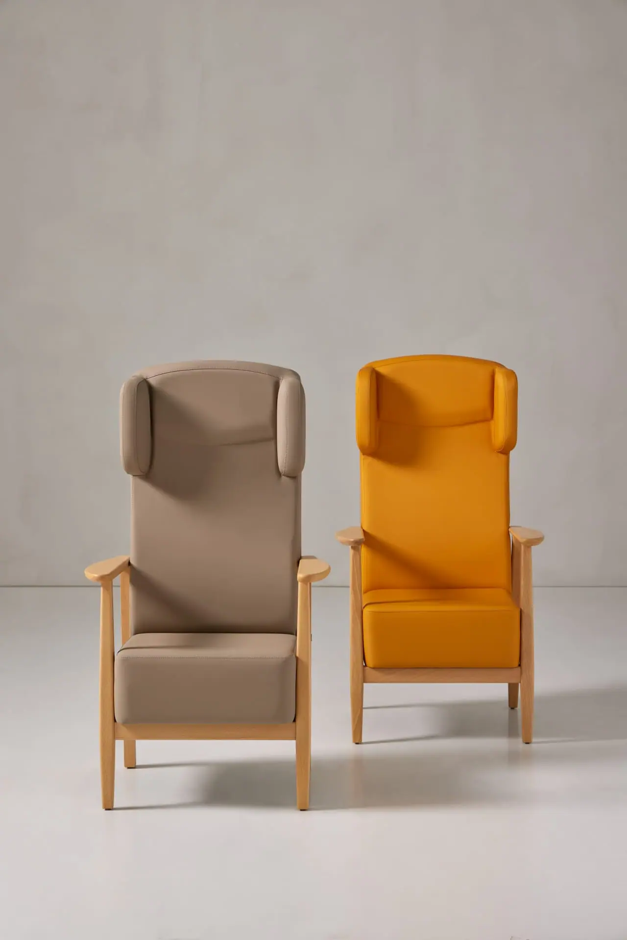 seniorcare-boreal-lounge-chairs-01