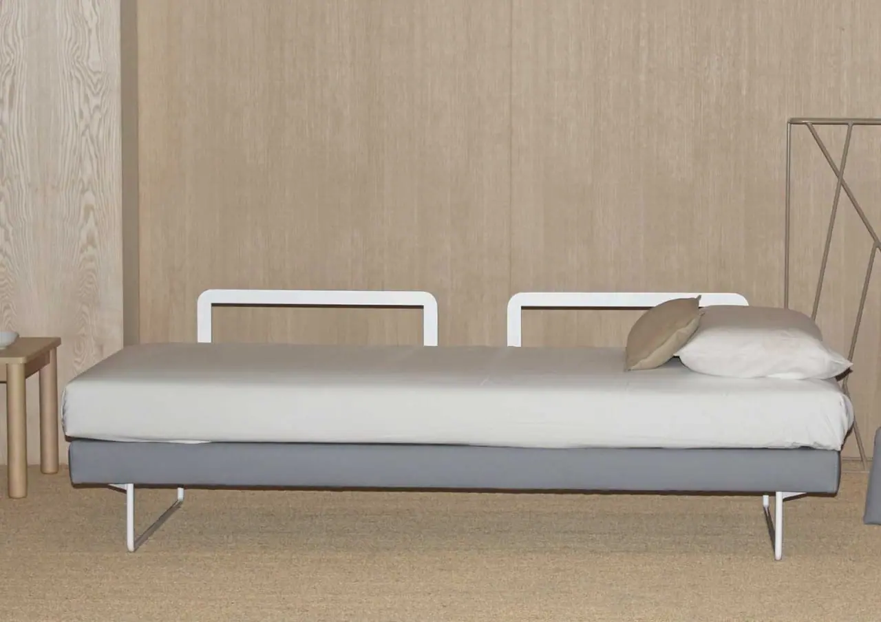 seniorcare-elis-sofa-bed-02