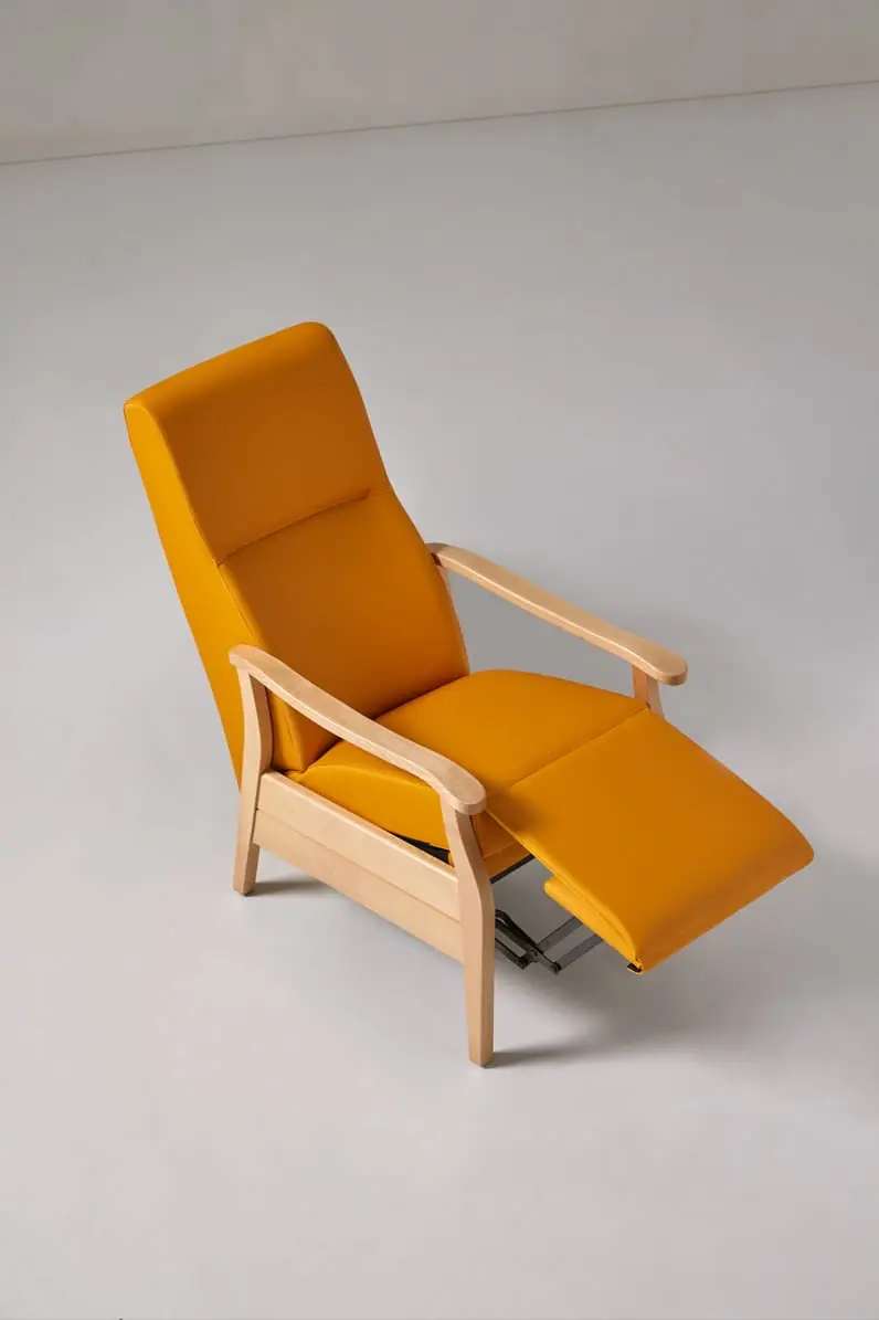 seniorcare-nepal-reclining-armchair-04