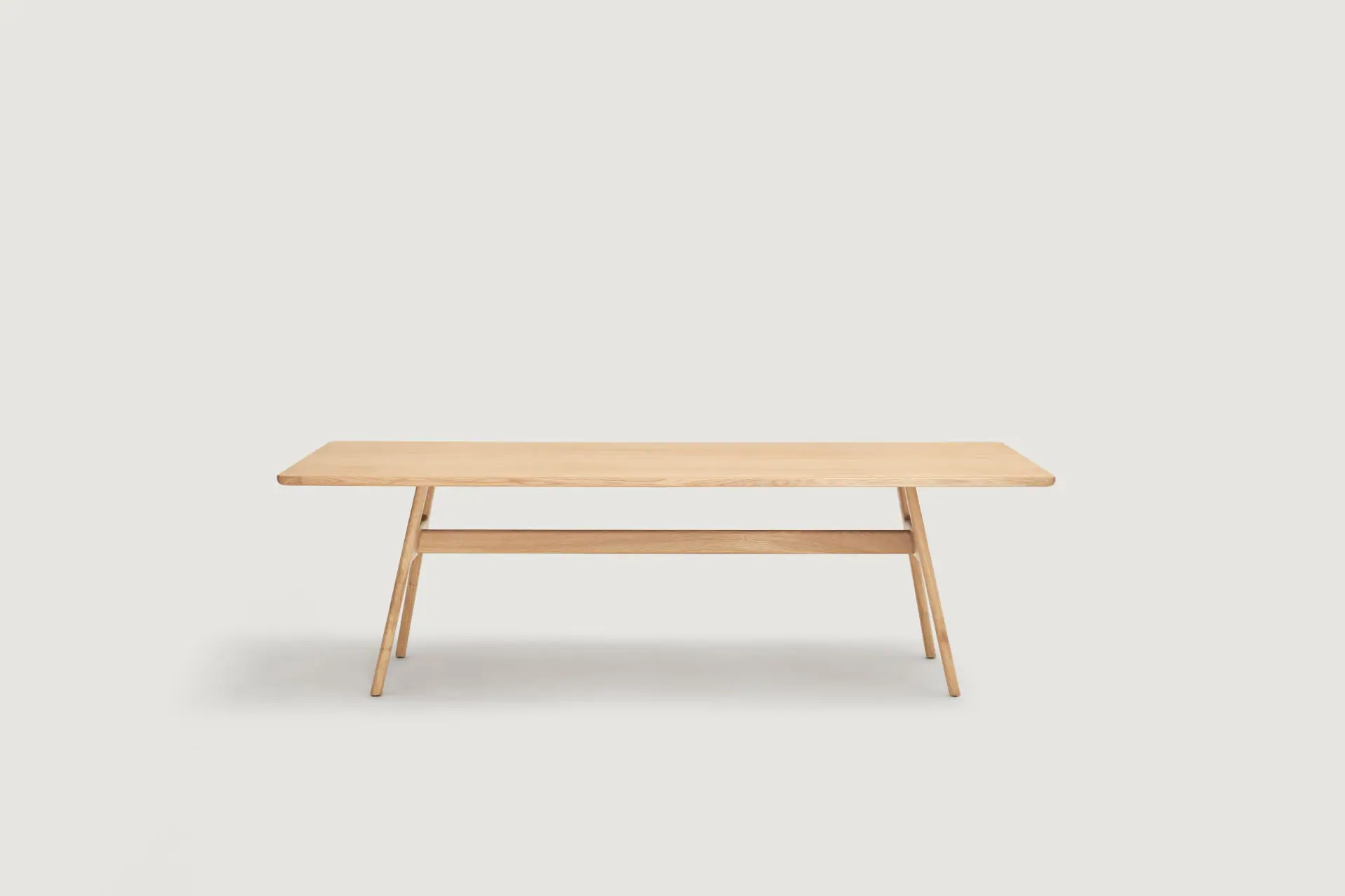capdell-atria-table-3