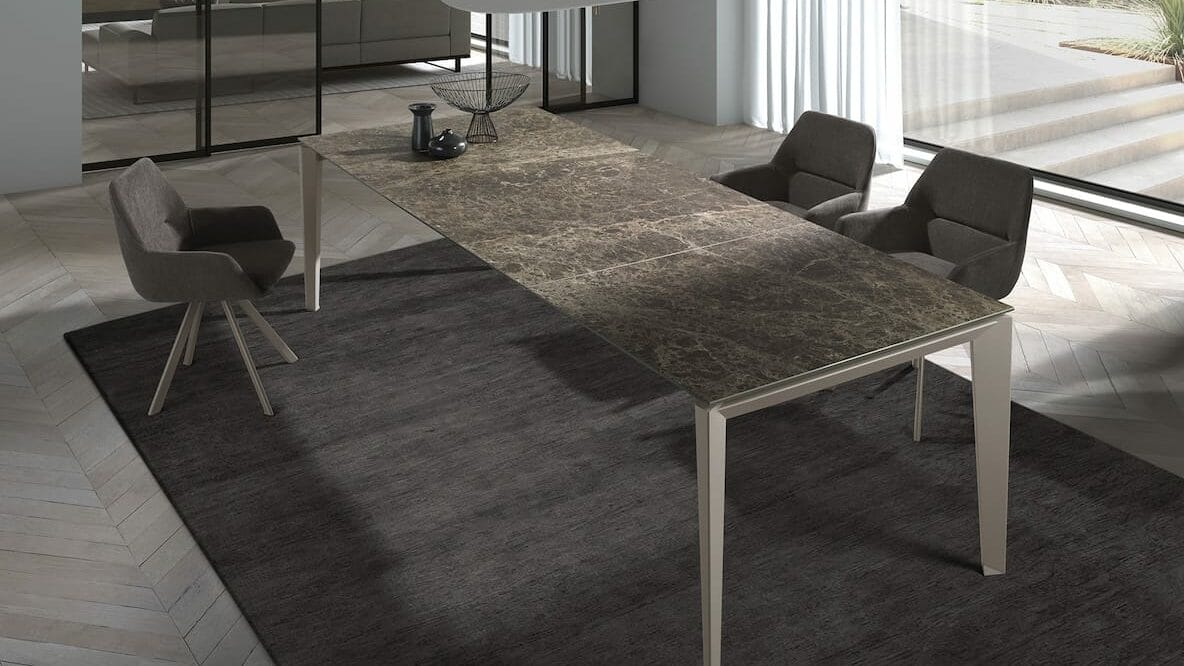 Mueble de España - Products - ICONIC dining table