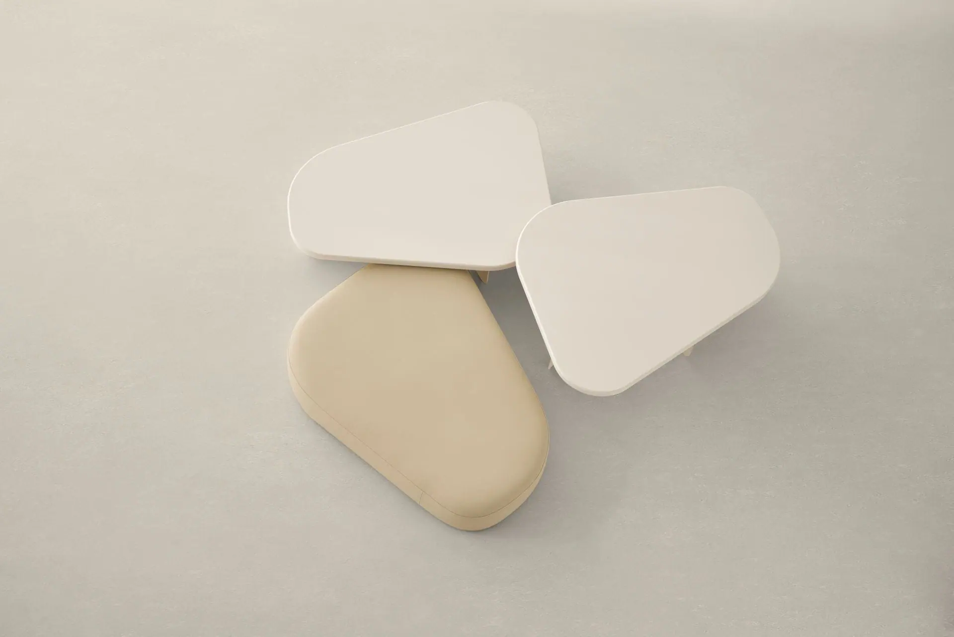 alexandra-onda-coffee-tables-09