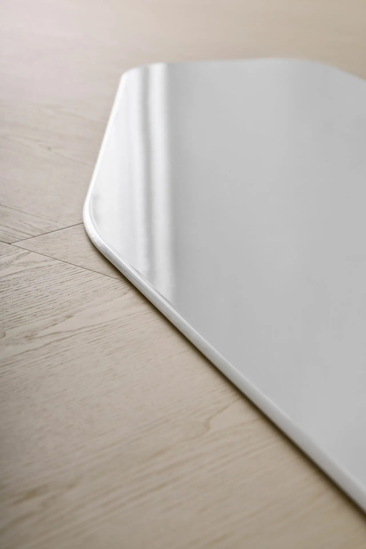 alexandra-onda-dining-table-09