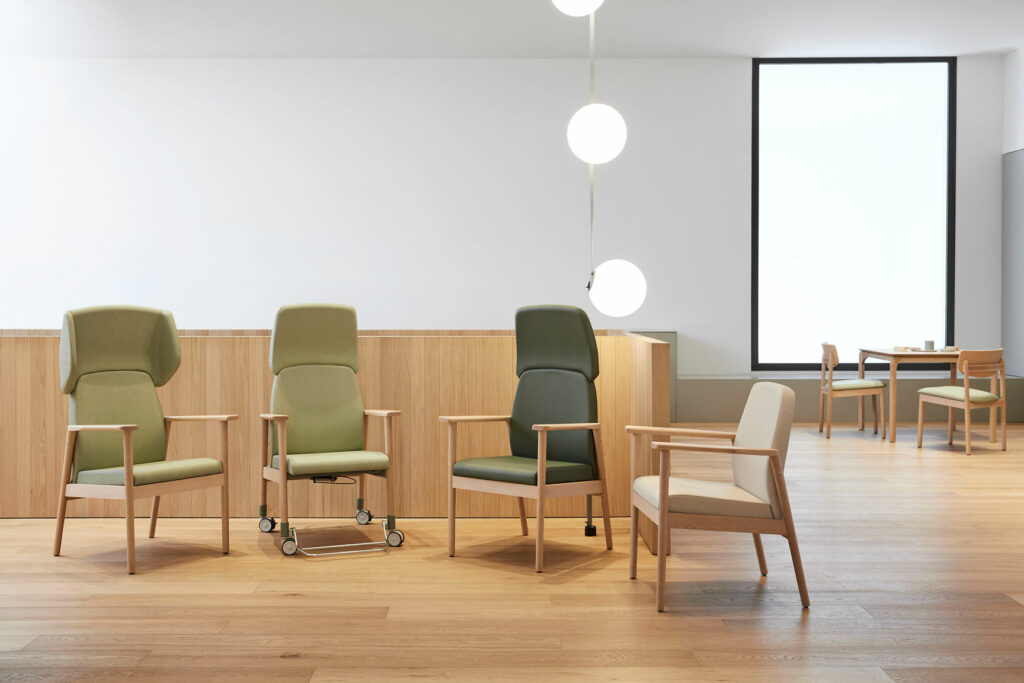 CALA Lounge Chair | Alegre Design | SENIORCARE