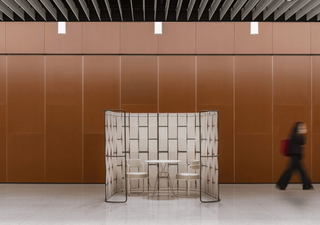 HABANA Room Divider | In collaboration with GENSLER | iSiMAR