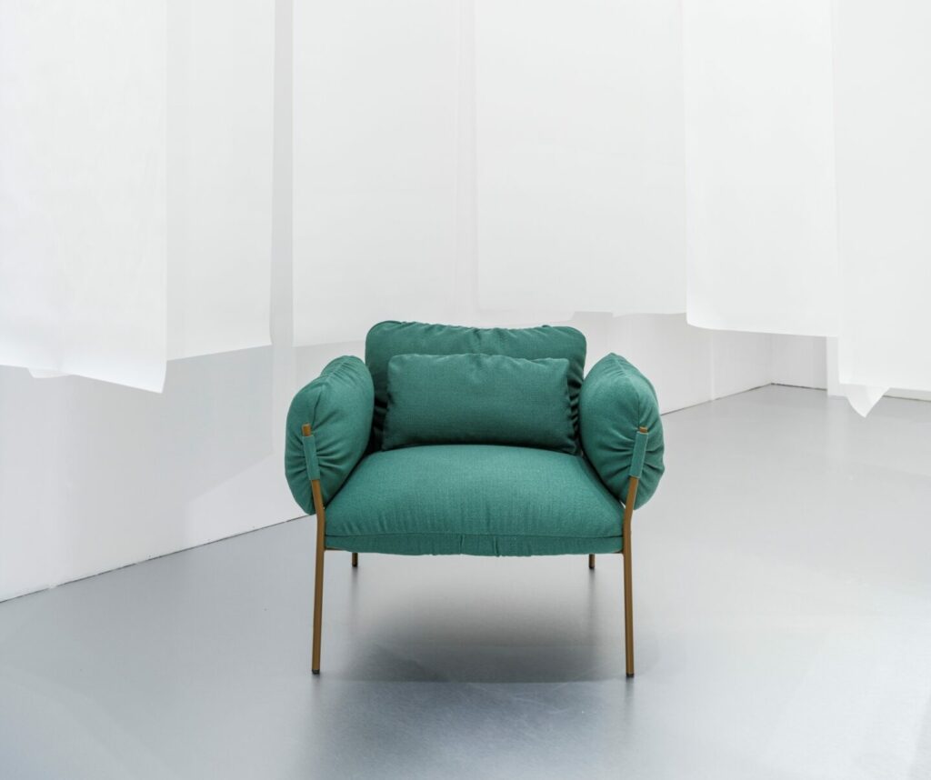 OLIVIA Armchair | Aldo Deli | ONDARRETA