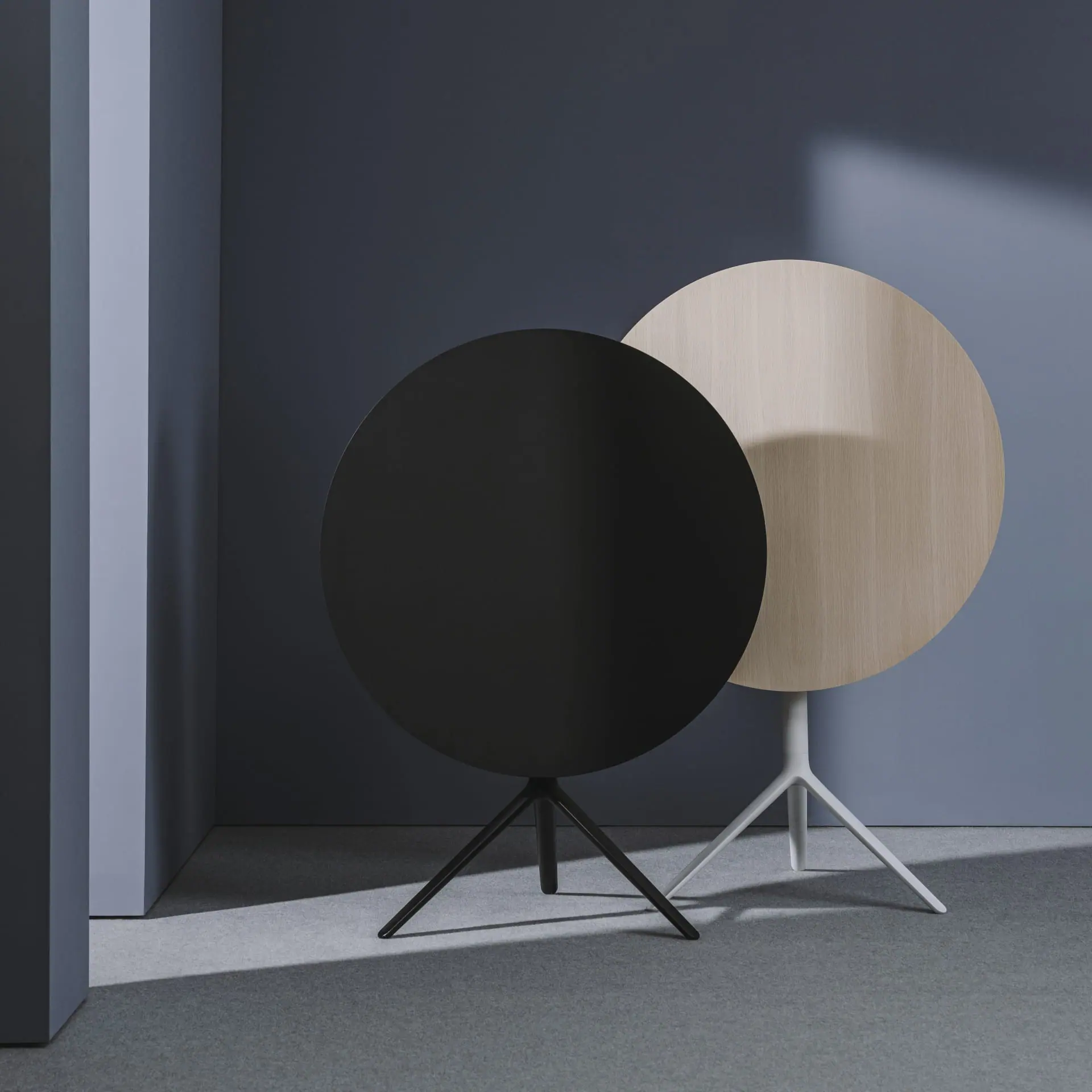 andreu-world-triada-table02