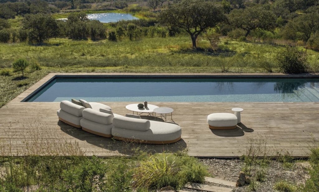 BRAE Modular Sofa | Norm Architects | EXPORMIM